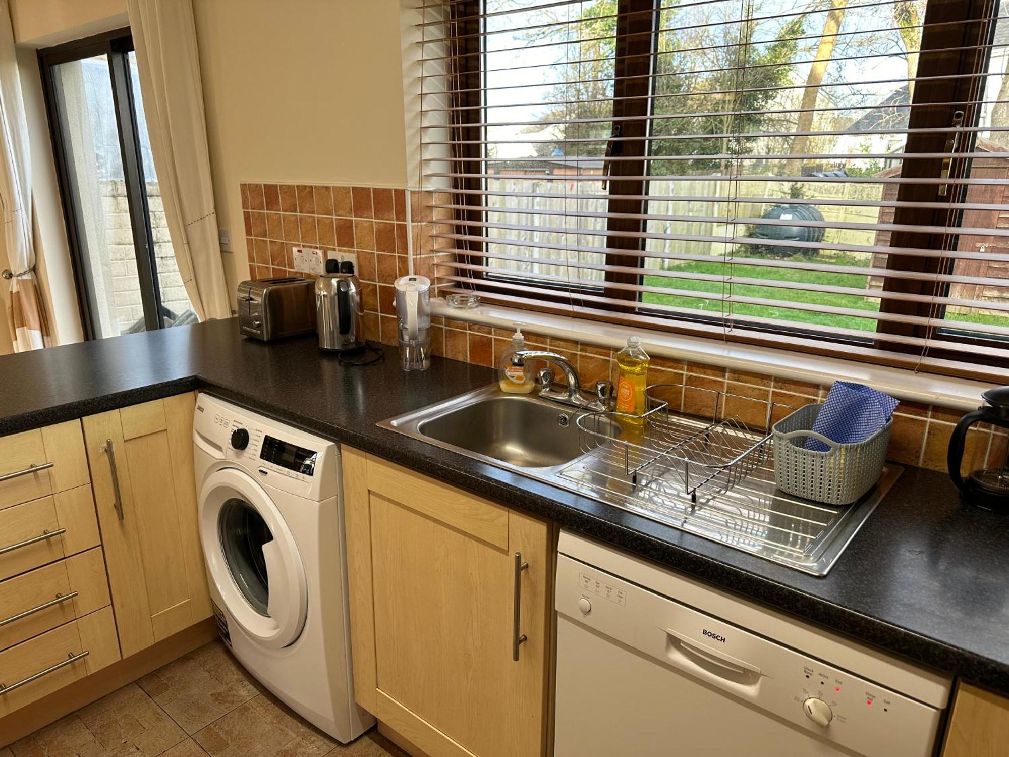 Home Near The River Shannon 루스키 외부 사진